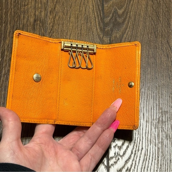 Louis Vuitton 4 ring key wallet orand - Picture 10 of 12